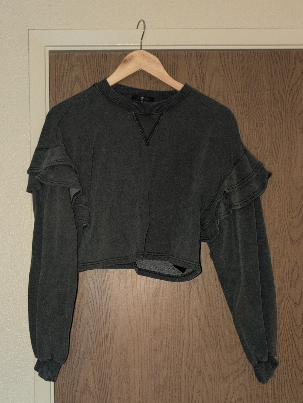 7 For All Mankind Black Cropped Ruffle-Sleeve Sweatshirt